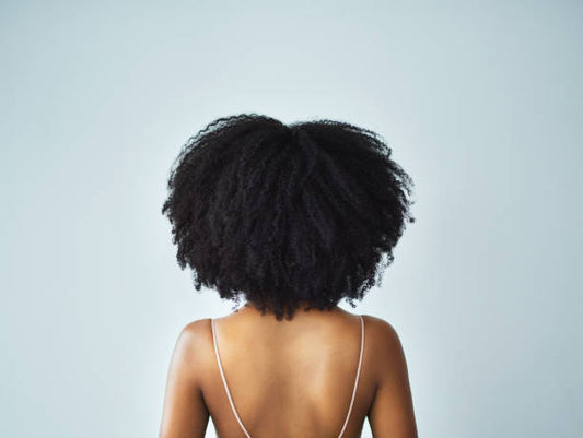 Kroeshaar verzorgen: de complete gids voor krullend haar en afrohaar